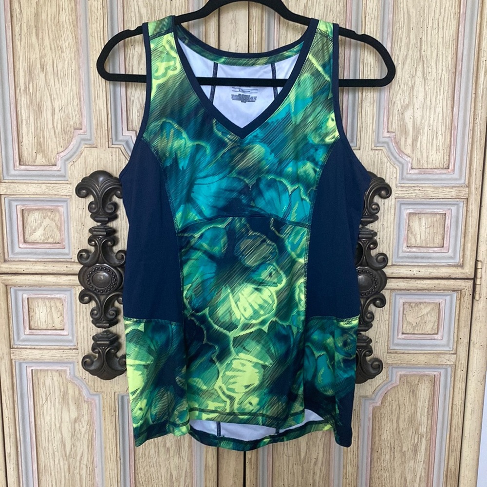 Workout top
